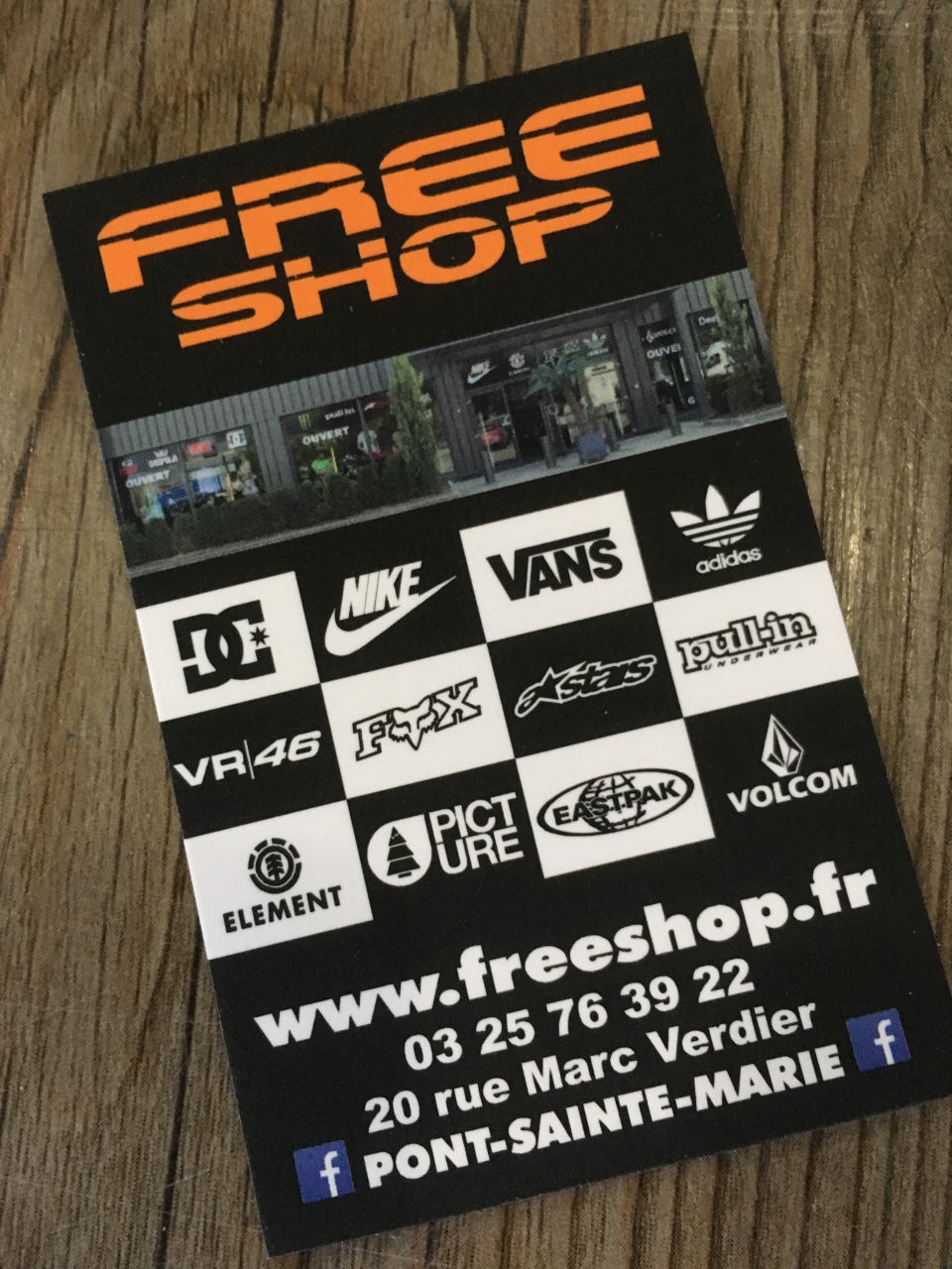 magasin vans a troyes